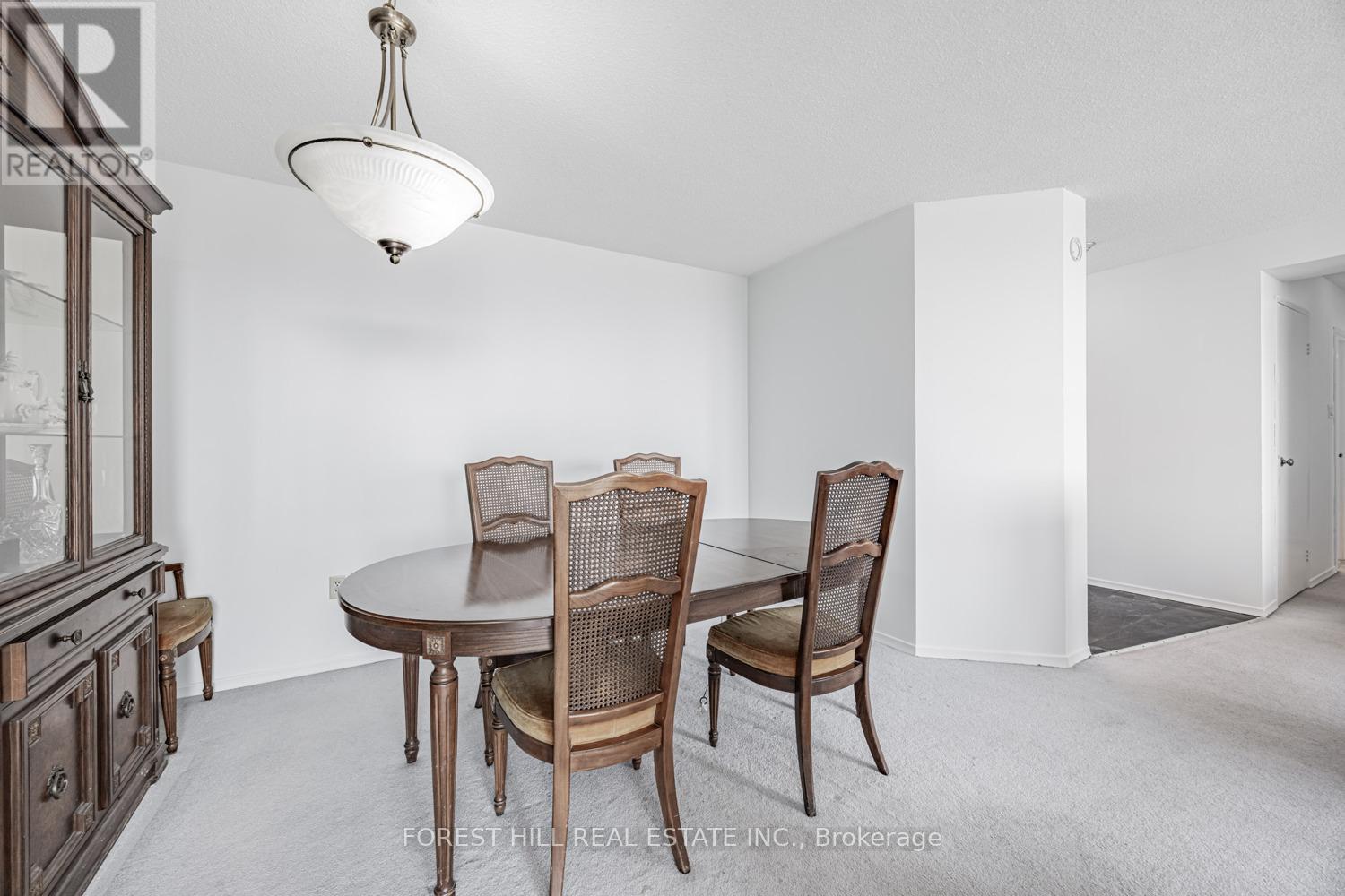 609 - 7420 Bathurst Street, Vaughan, Ontario  L4J 6X4 - Photo 8 - N12384209