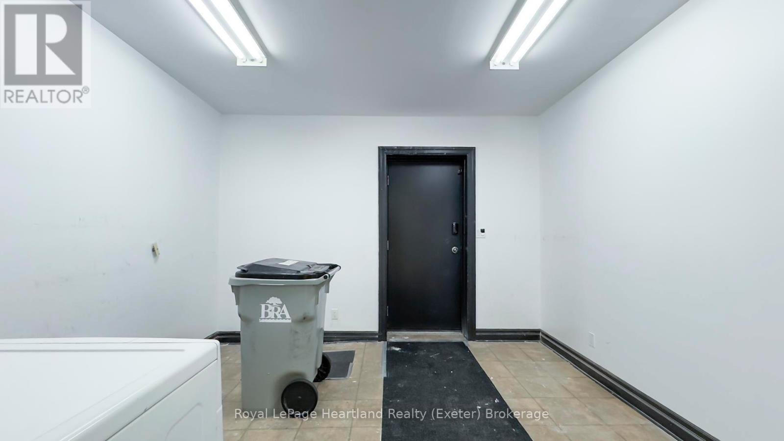 359 Main Street S, South Huron, Ontario  N0M 1S7 - Photo 14 - X10780279