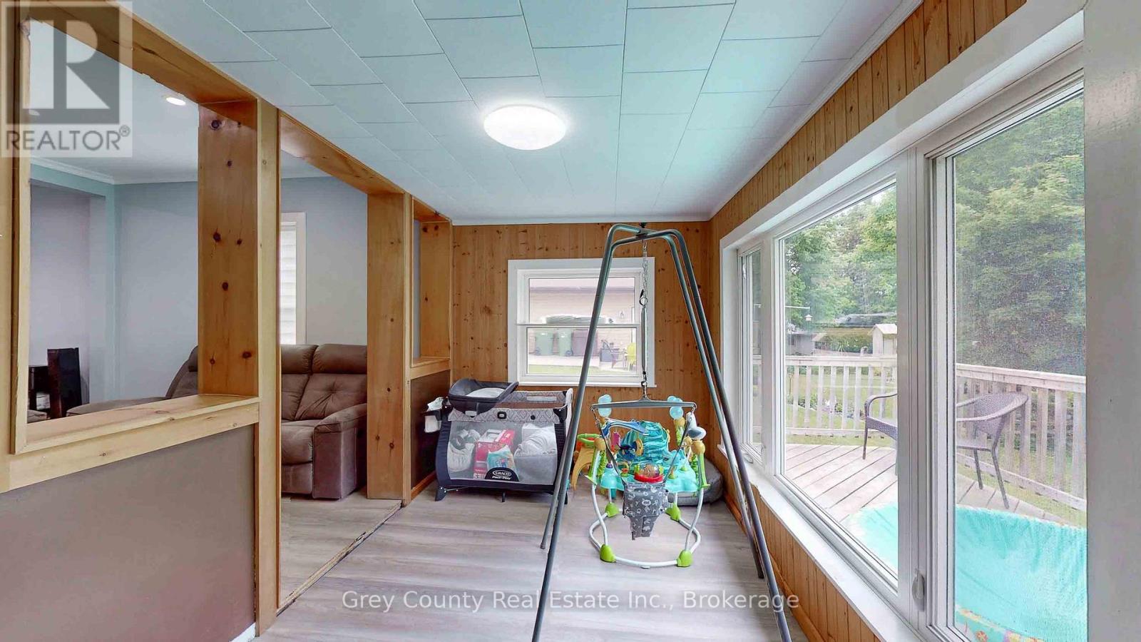 124 Lorne Street, Grey Highlands, Ontario  N0C 1H0 - Photo 18 - X12384426