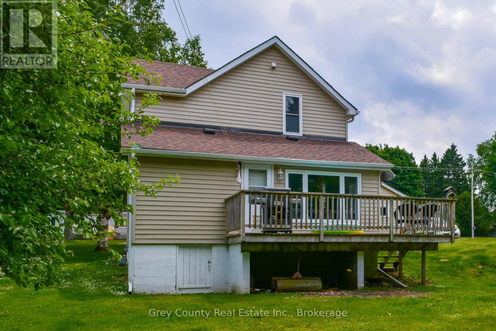 124 Lorne Street, Grey Highlands, Ontario  N0C 1H0 - Photo 39 - X12384426