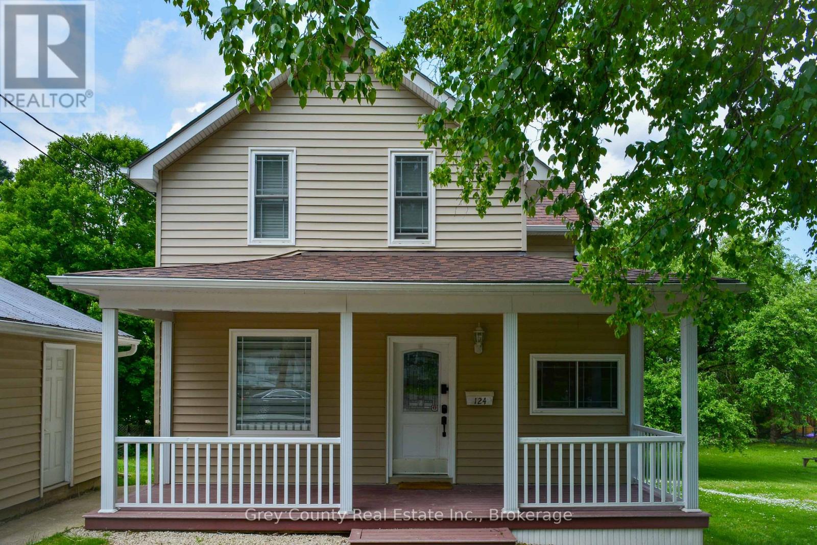 124 Lorne Street, Grey Highlands, Ontario  N0C 1H0 - Photo 5 - X12384426