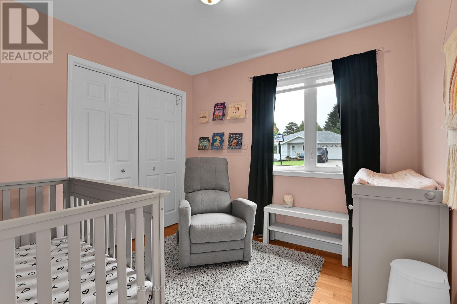 91 Haramis Drive, Renfrew, Ontario  K7V 4M4 - Photo 15 - X12384342