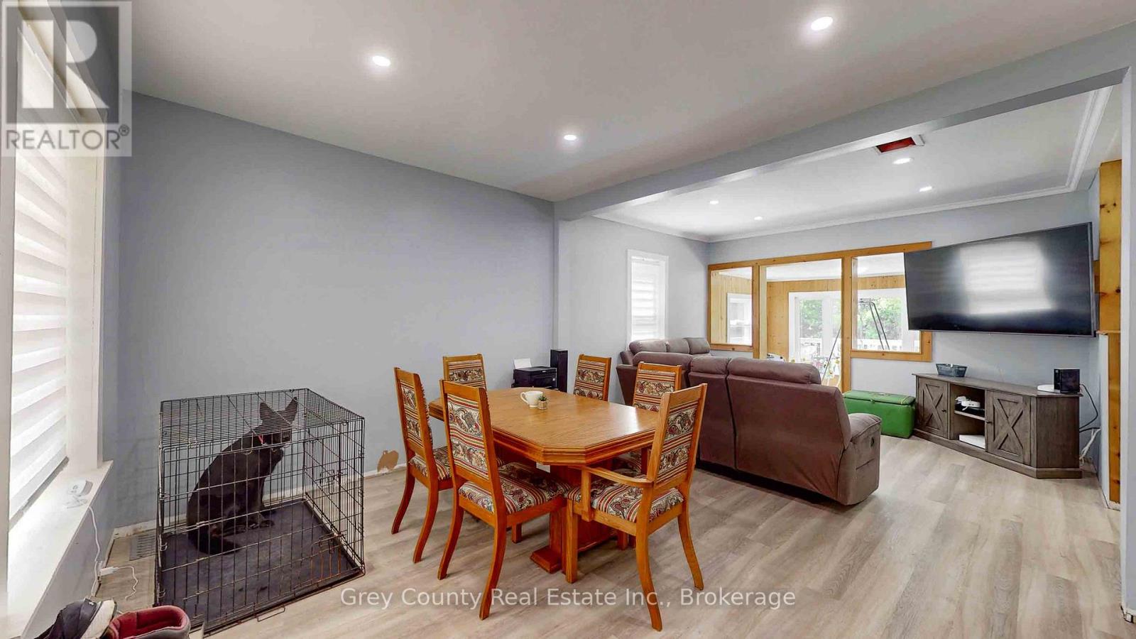 124 Lorne Street, Grey Highlands, Ontario  N0C 1H0 - Photo 8 - X12384426