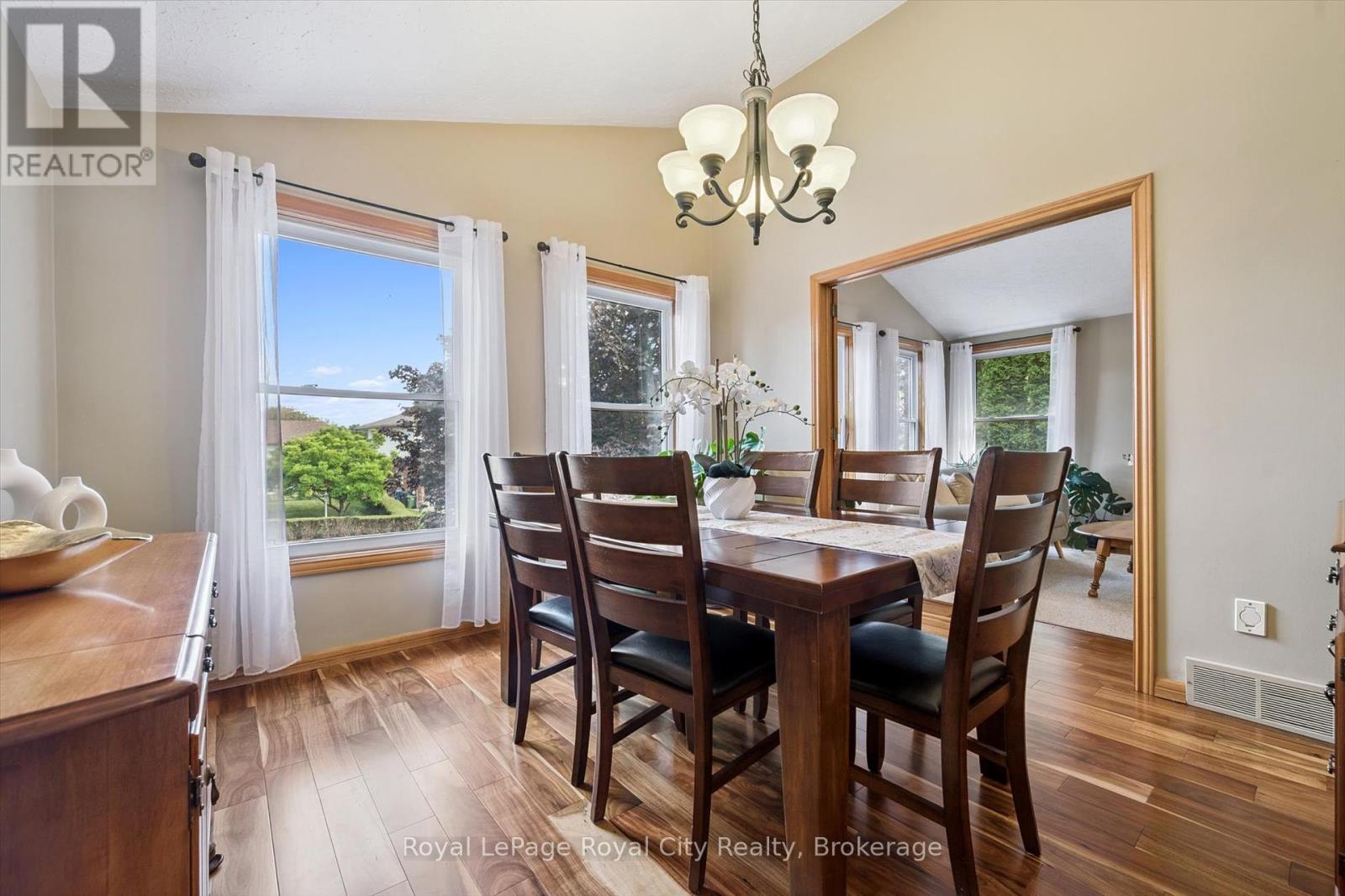 28 Wimbledon Road, Guelph, Ontario  N1H 7N1 - Photo 14 - X12384445