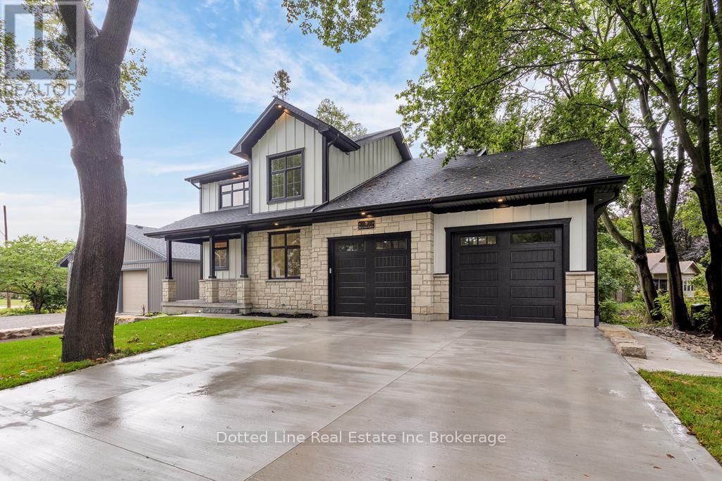 9 Delevan Crescent, Tillsonburg, Ontario  N4G 3M6 - Photo 1 - X12384348