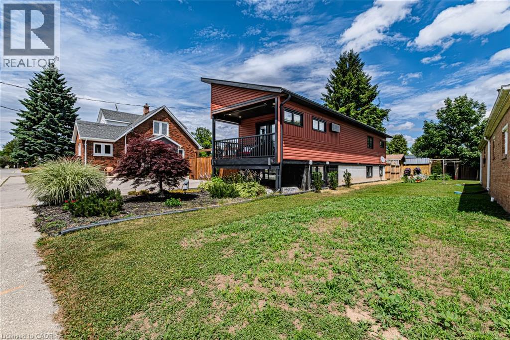 2017 Erie Street, Port Dover, Ontario  N0A 1N7 - Photo 2 - 40766517