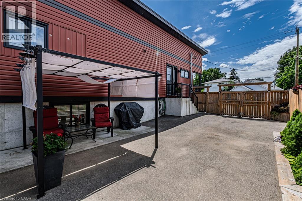 2017 Erie Street, Port Dover, Ontario  N0A 1N7 - Photo 42 - 40766517