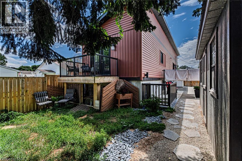 2017 Erie Street, Port Dover, Ontario  N0A 1N7 - Photo 44 - 40766517