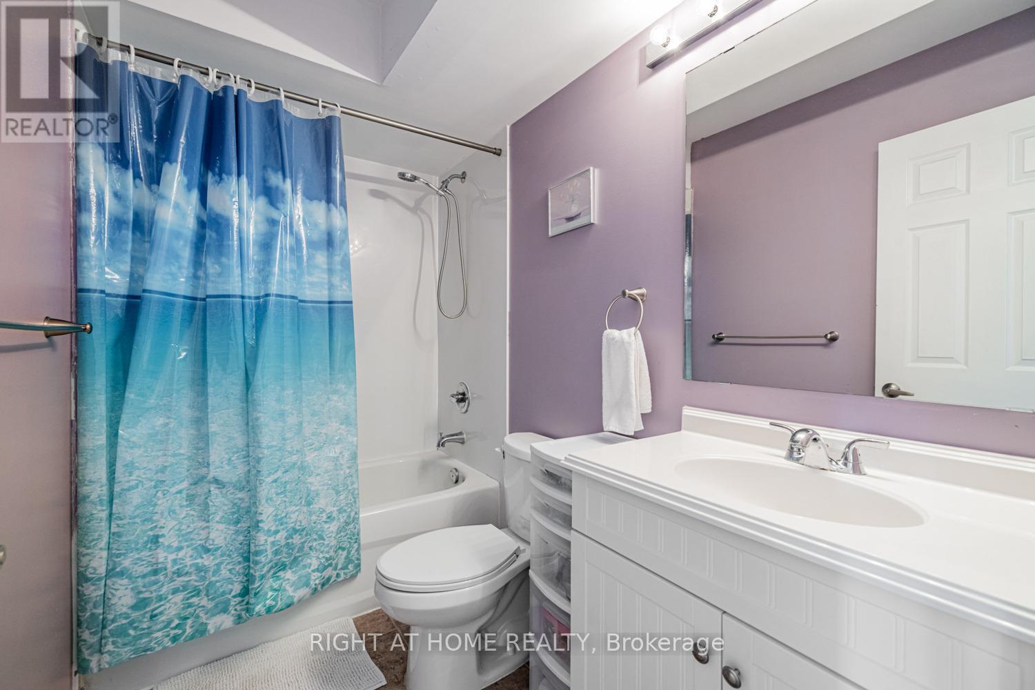 9 - 15943 Bayview Avenue, Aurora, Ontario  L4G 0S3 - Photo 16 - N12382912