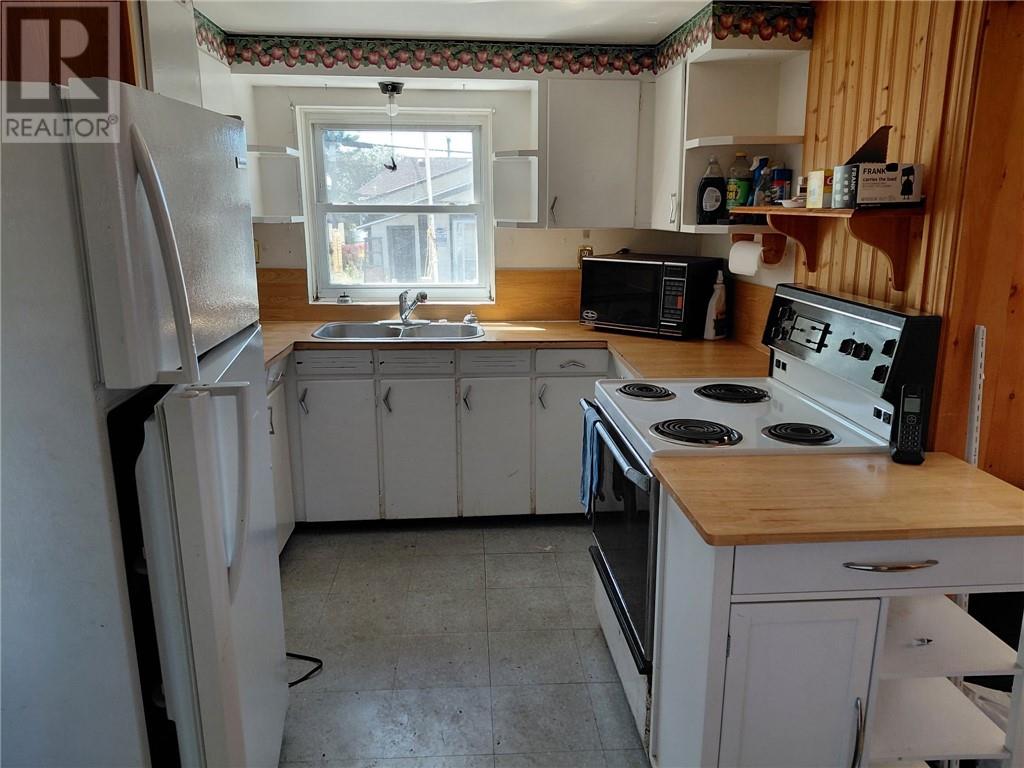 33 Lorne Street, Cartier, Ontario  P0M 1J0 - Photo 11 - 2123594