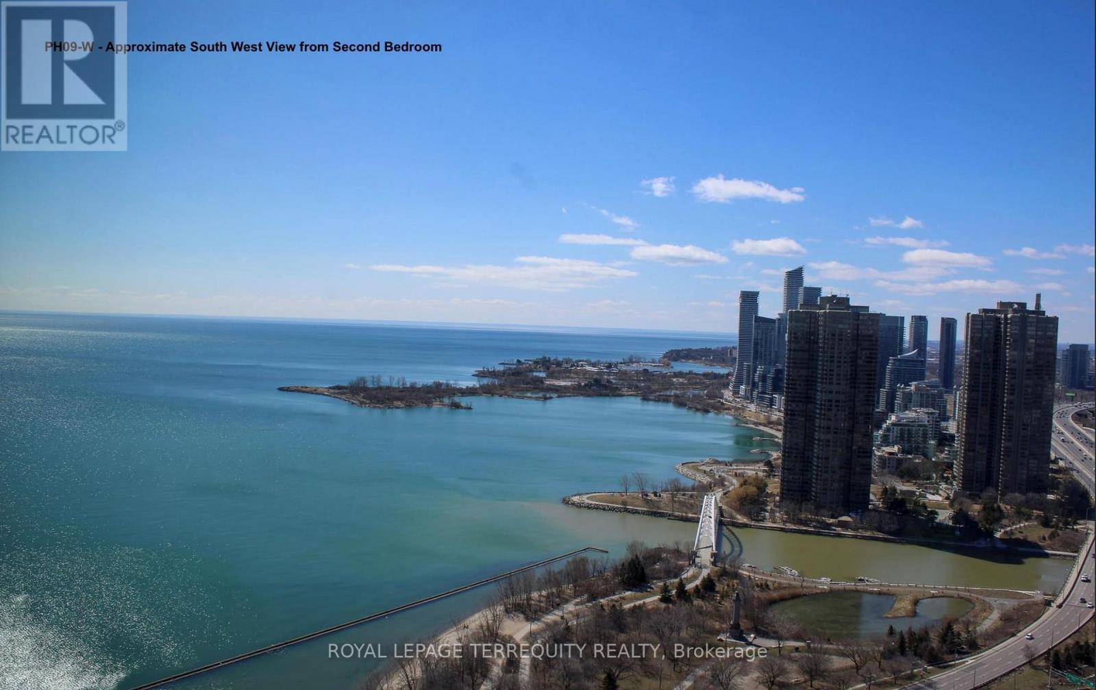 Ph09 - 1928 Lake Shore Boulevard W, Toronto, Ontario  M6S 0B1 - Photo 5 - W12384136