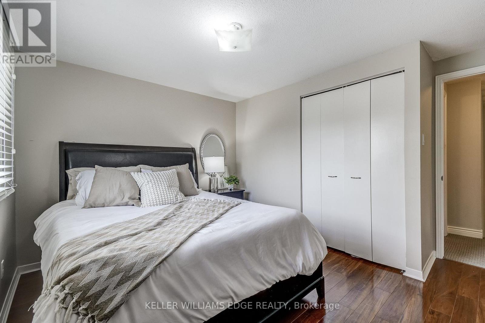 2212 Melissa Crescent, Burlington (Brant Hills), Ontario  L7P 4J7 - Photo 20 - W12384159