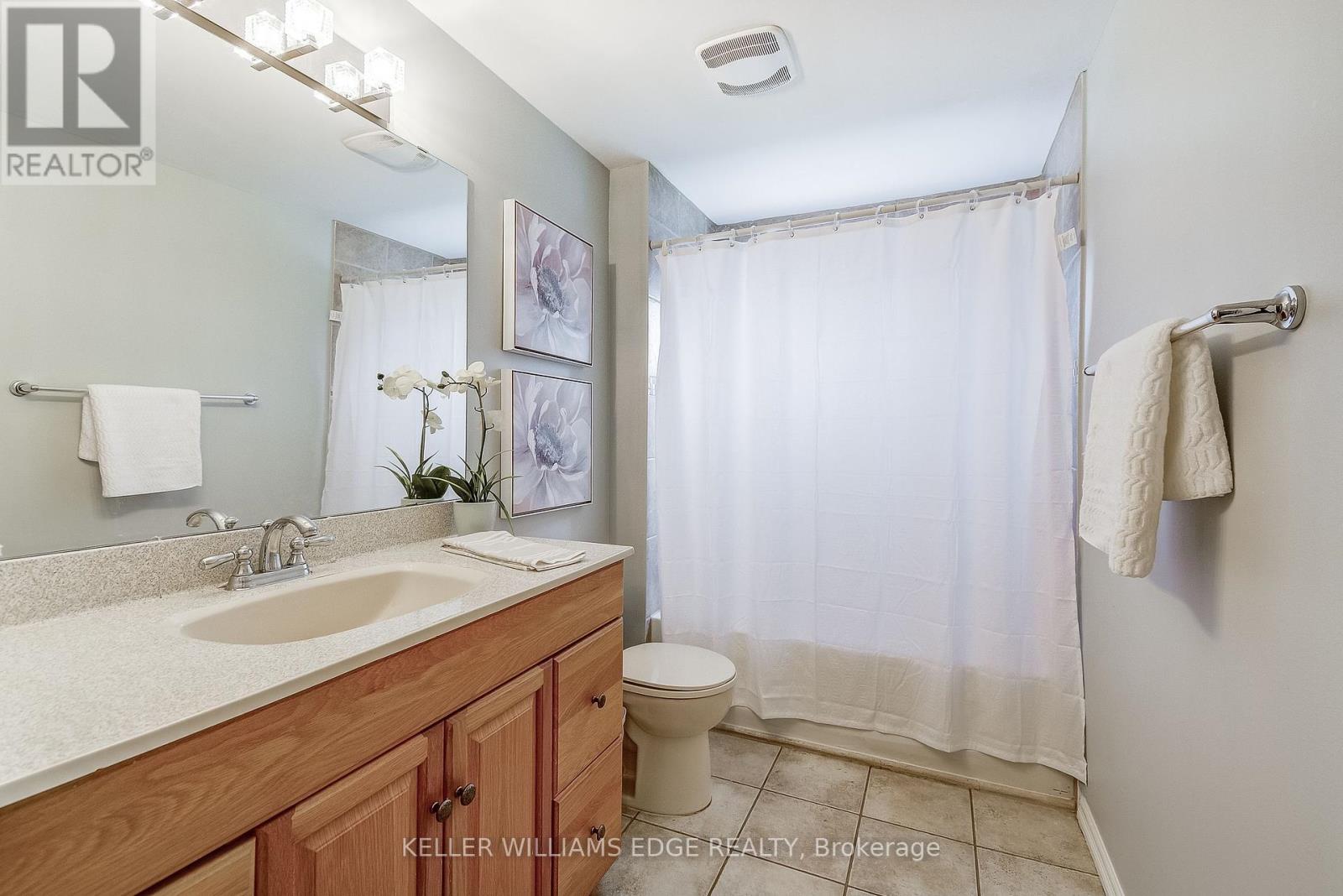 2212 Melissa Crescent, Burlington (Brant Hills), Ontario  L7P 4J7 - Photo 23 - W12384159