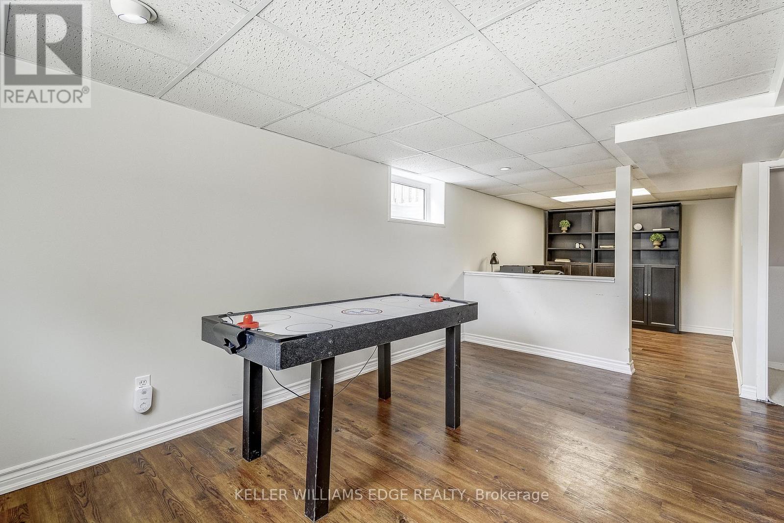 2212 Melissa Crescent, Burlington (Brant Hills), Ontario  L7P 4J7 - Photo 29 - W12384159