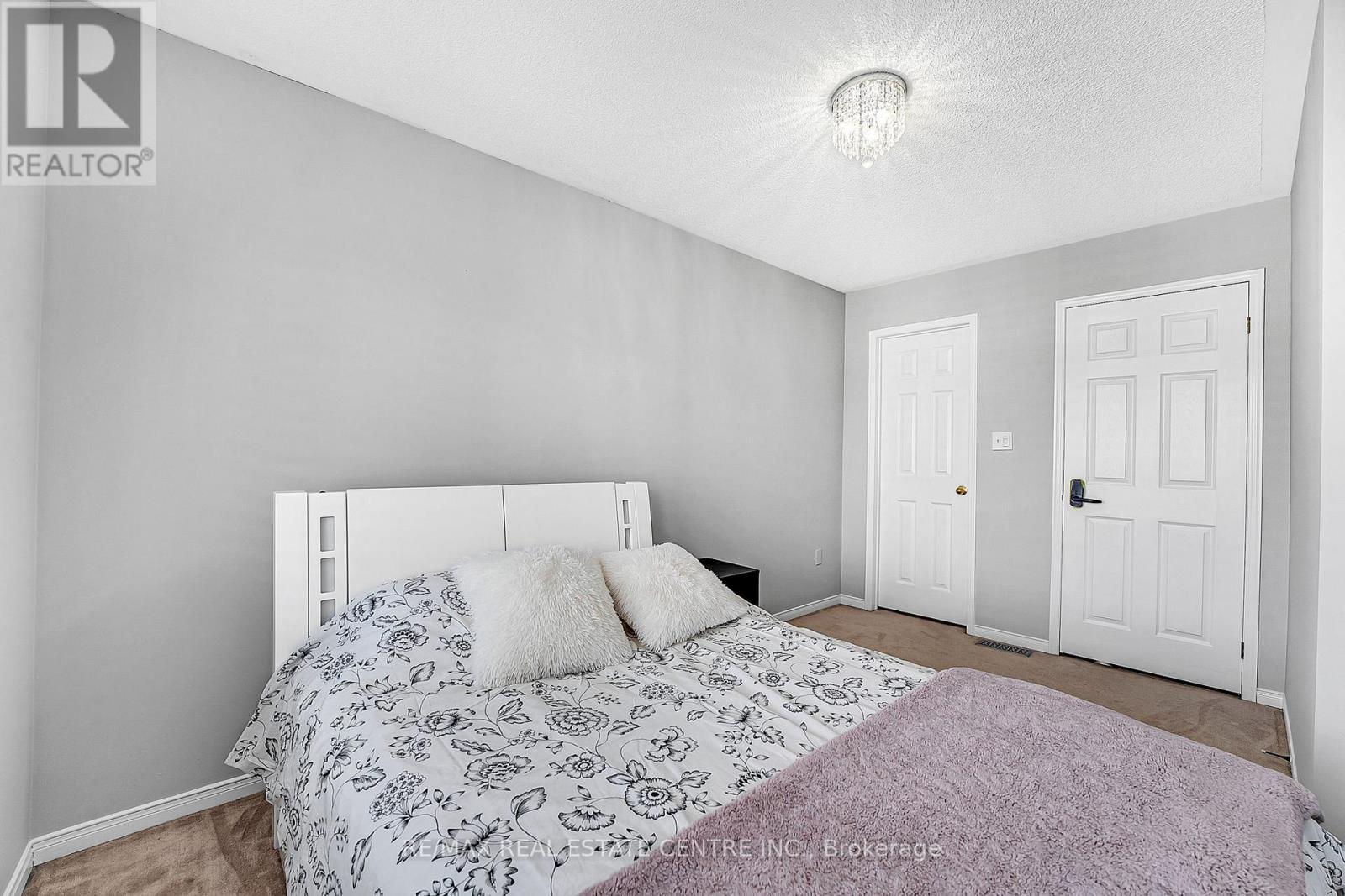 245 Checkerberry Crescent, Brampton, Ontario  L6R 3P7 - Photo 25 - W12384171