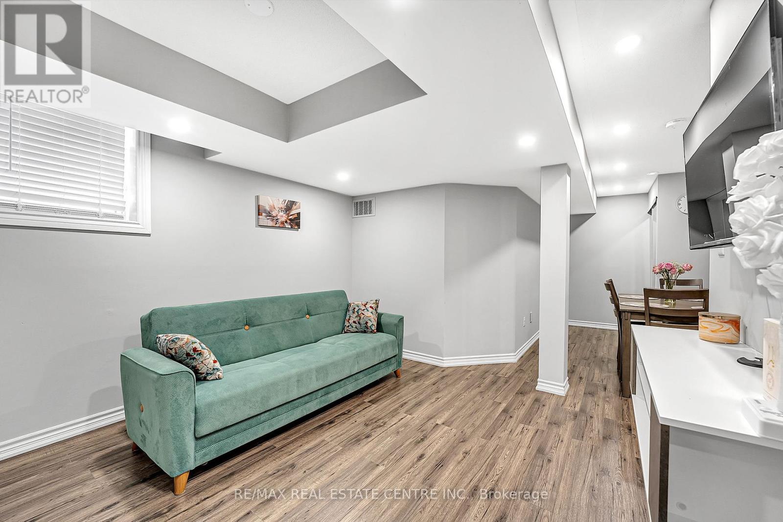245 Checkerberry Crescent, Brampton, Ontario  L6R 3P7 - Photo 33 - W12384171