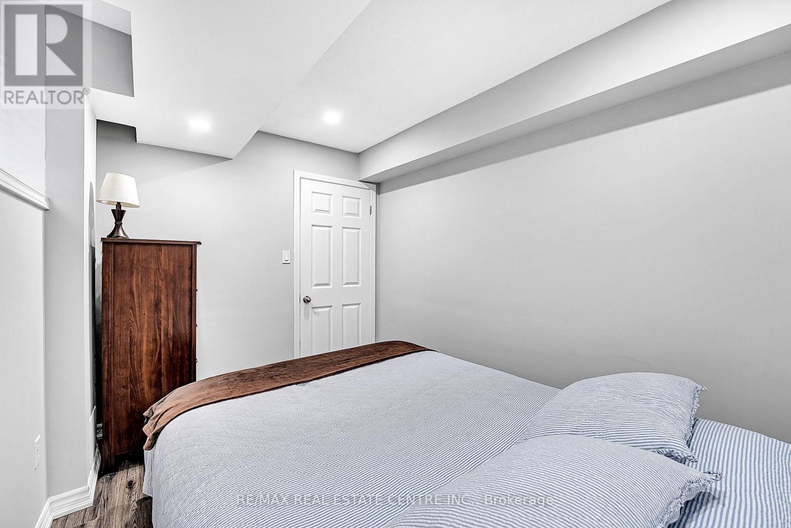 245 Checkerberry Crescent, Brampton, Ontario  L6R 3P7 - Photo 40 - W12384171