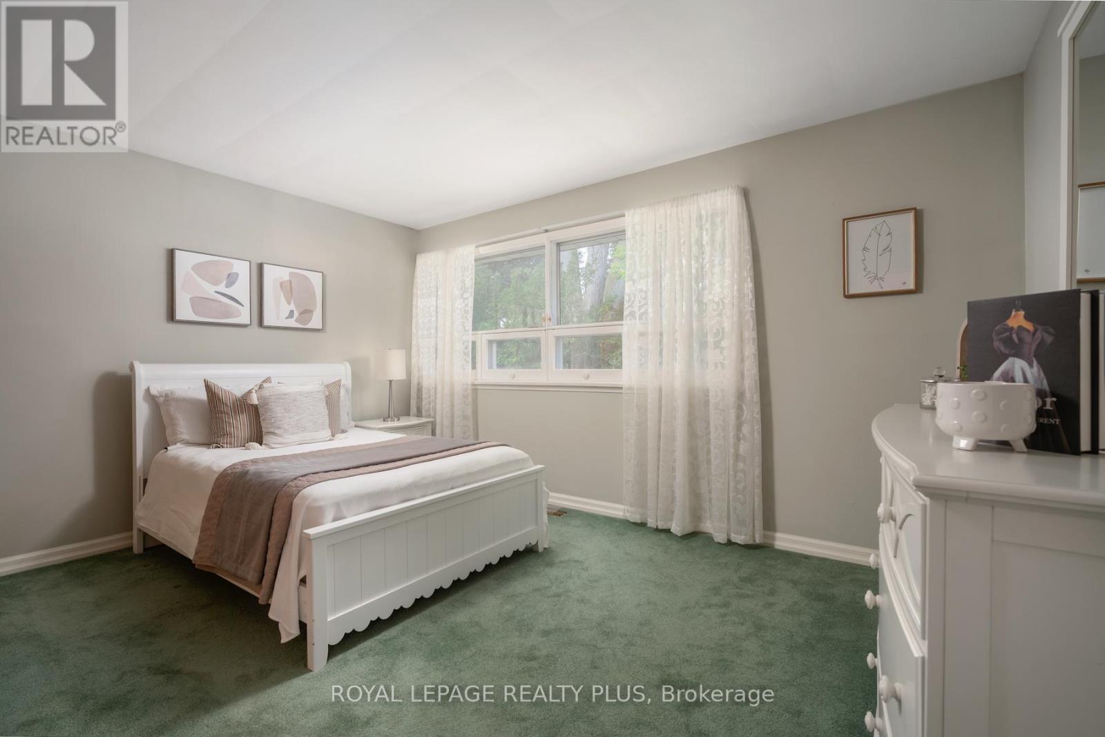 1509 Kenneth Drive, Mississauga, Ontario  L5E 2Y6 - Photo 24 - W12384208