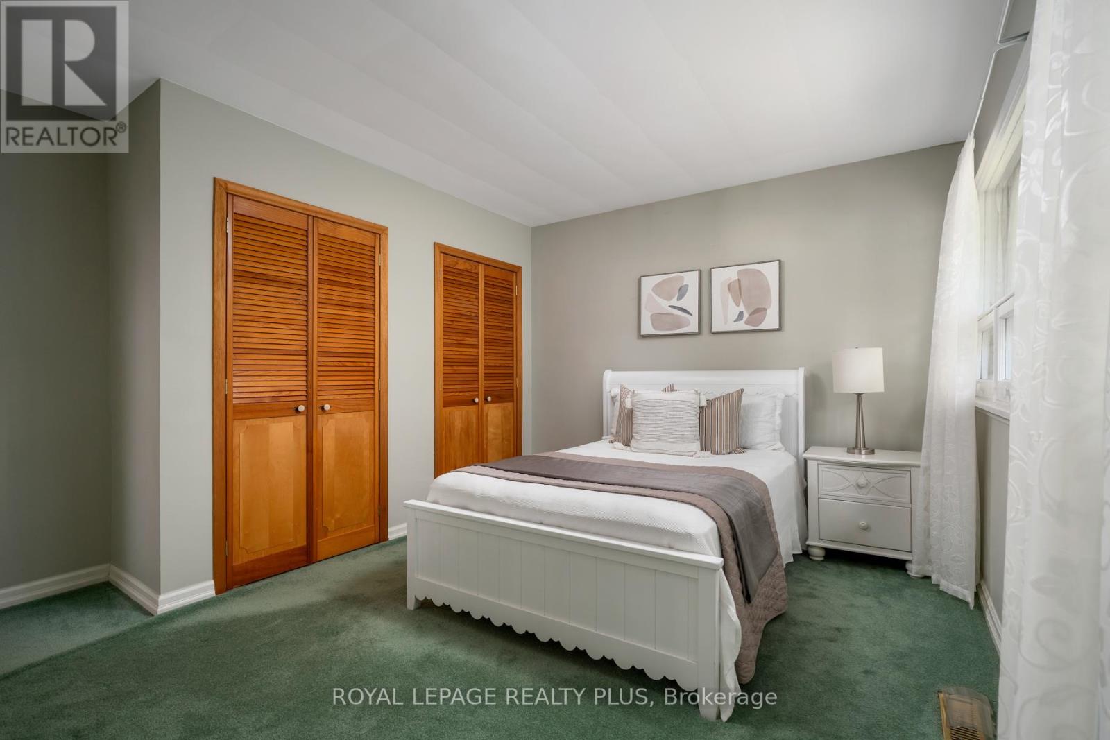 1509 Kenneth Drive, Mississauga, Ontario  L5E 2Y6 - Photo 25 - W12384208