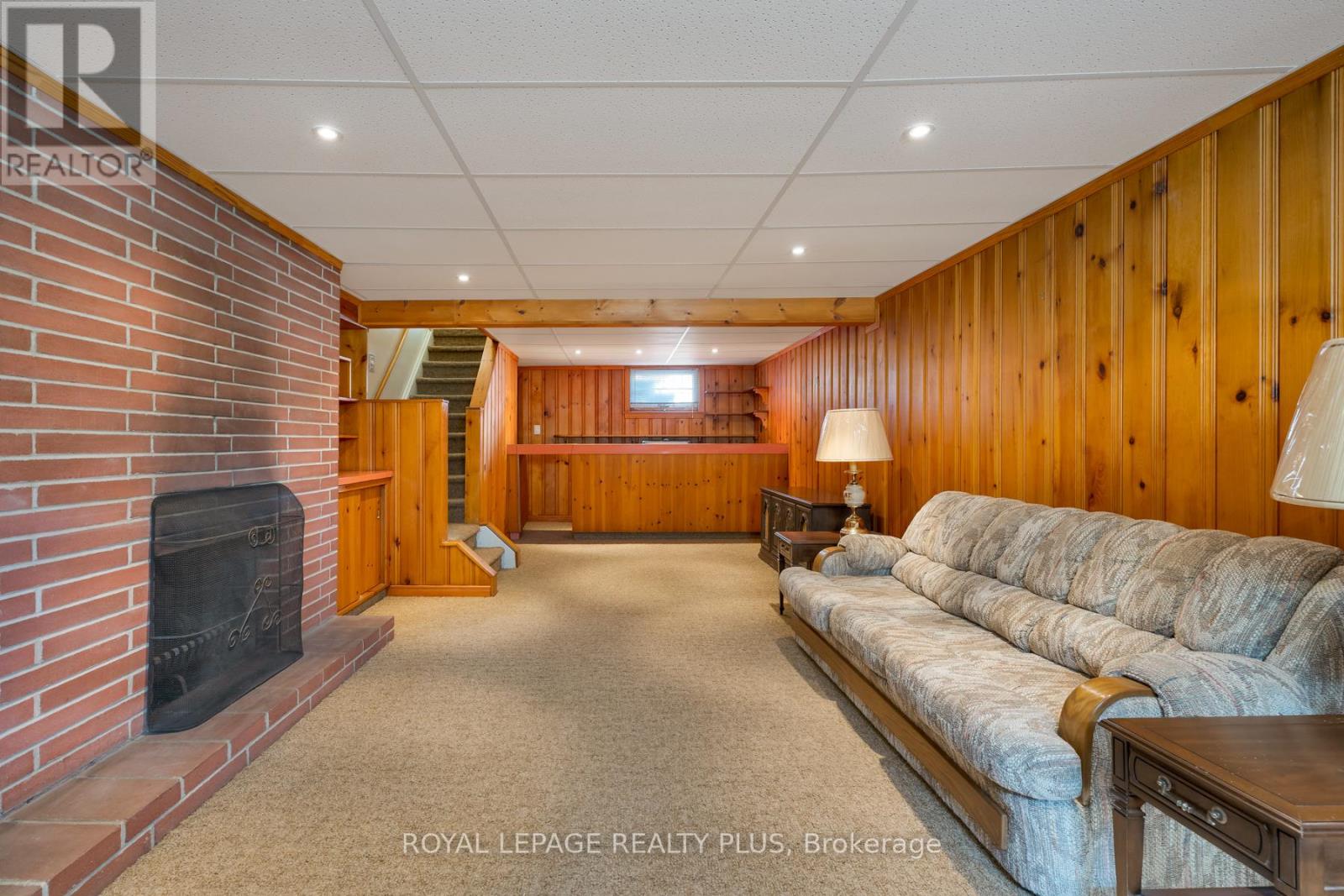 1509 Kenneth Drive, Mississauga, Ontario  L5E 2Y6 - Photo 31 - W12384208