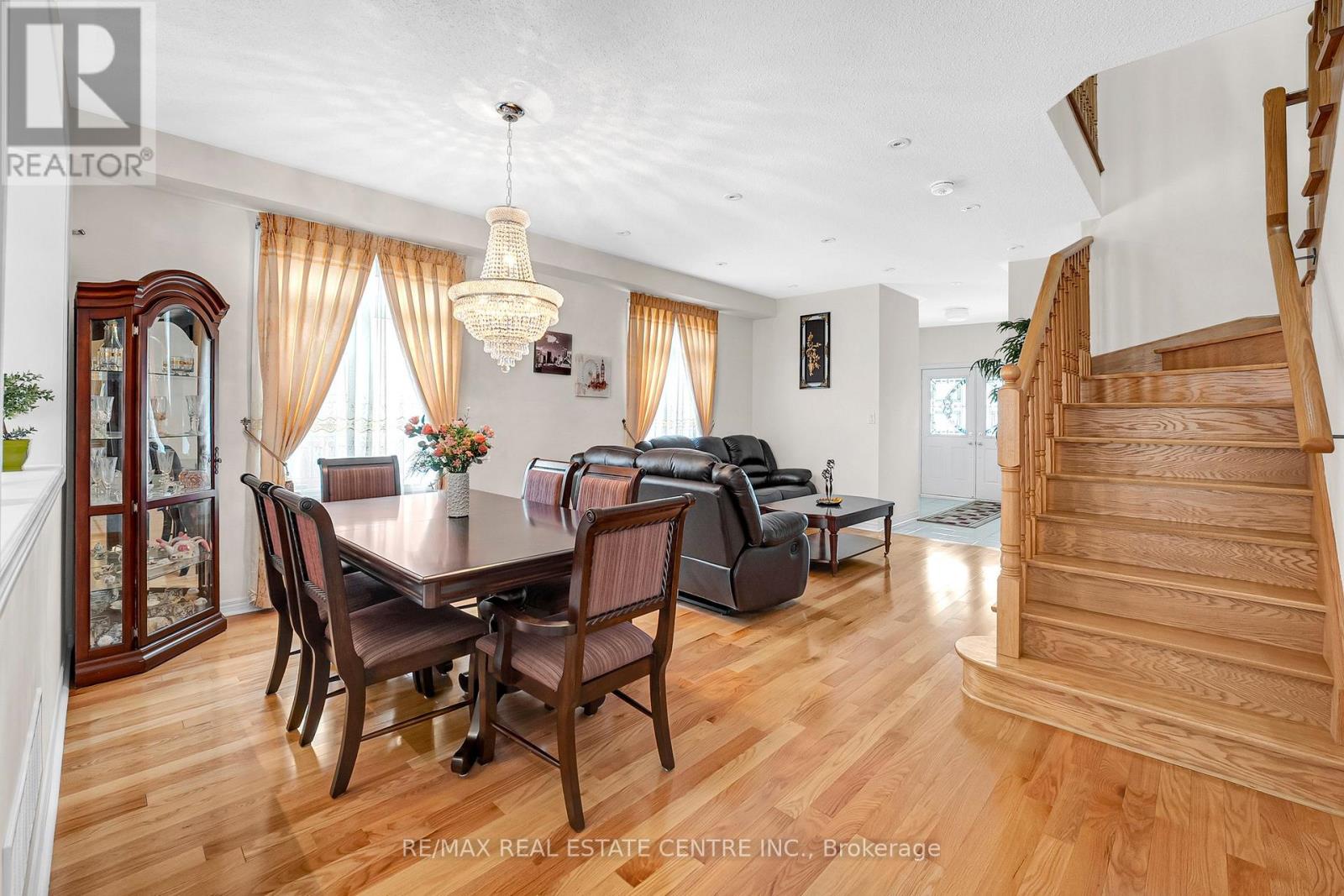 18 Kawana Road, Brampton, Ontario  L6Y 0W2 - Photo 15 - W12384221