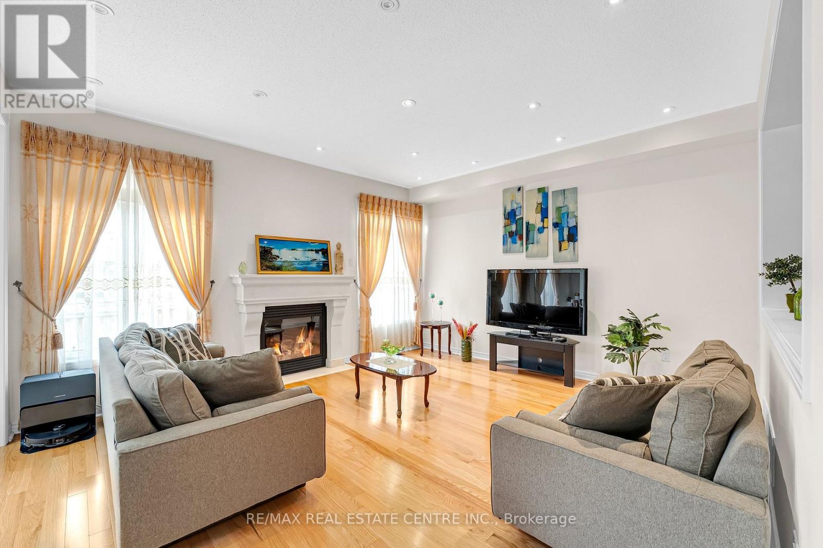 18 Kawana Road, Brampton, Ontario  L6Y 0W2 - Photo 16 - W12384221