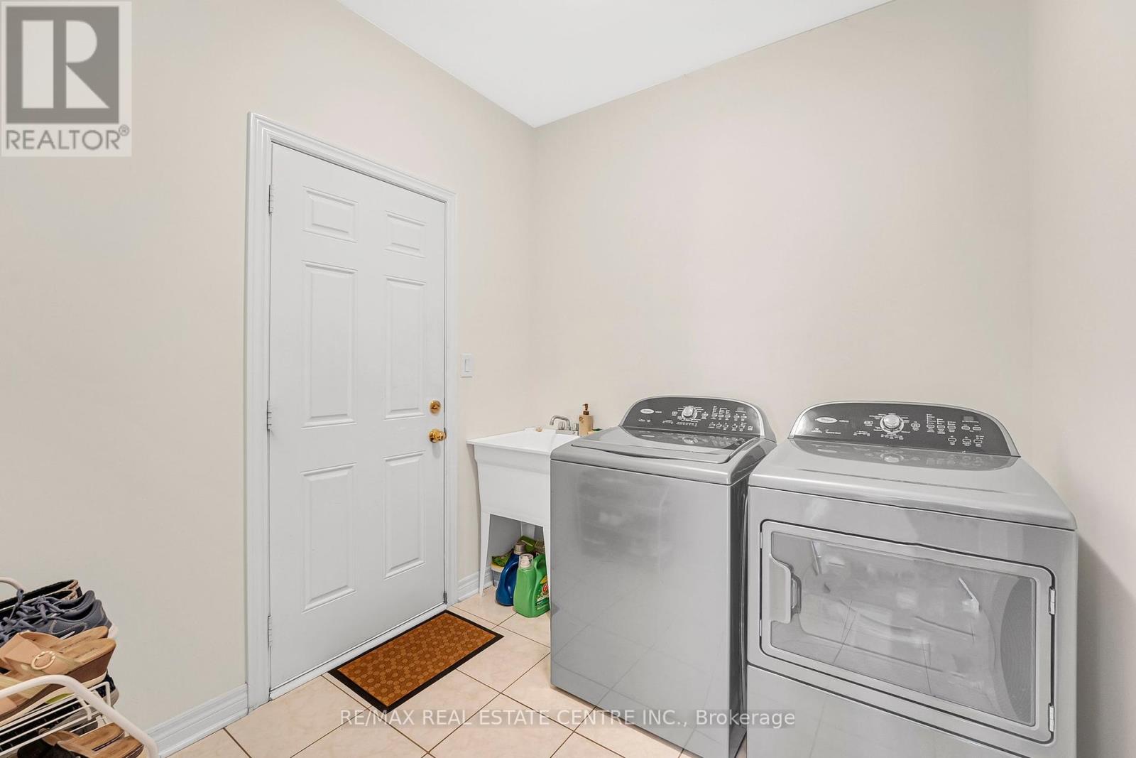 18 Kawana Road, Brampton, Ontario  L6Y 0W2 - Photo 25 - W12384221