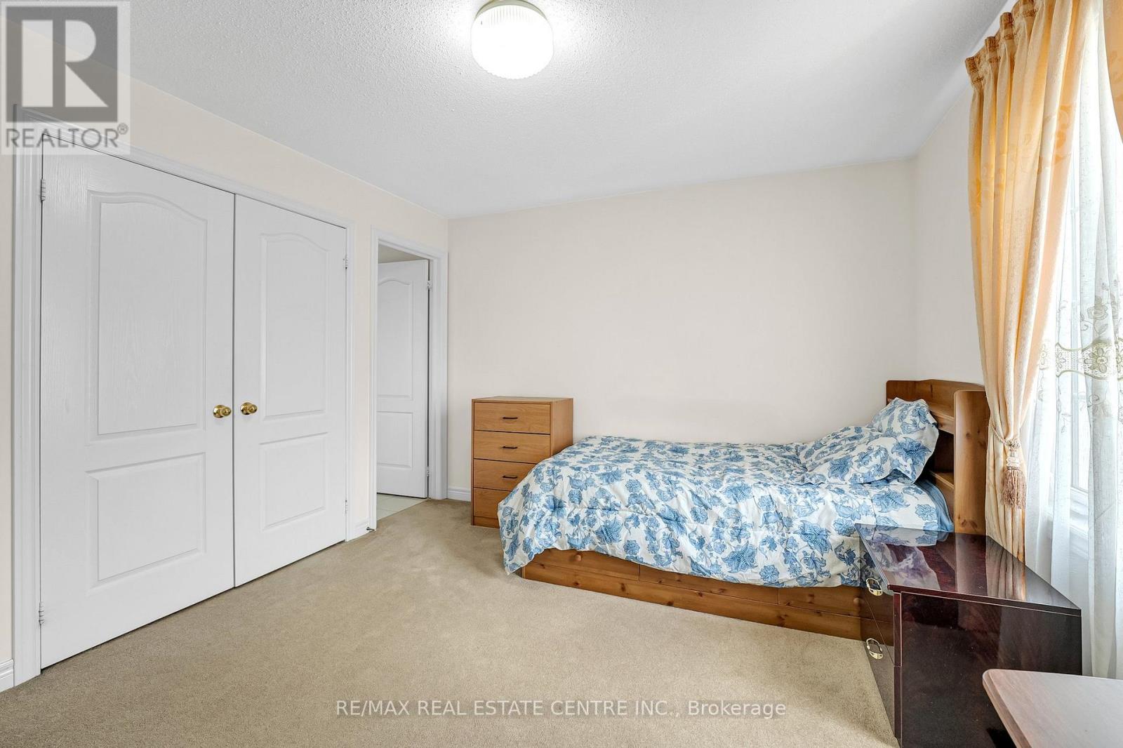 18 Kawana Road, Brampton, Ontario  L6Y 0W2 - Photo 40 - W12384221