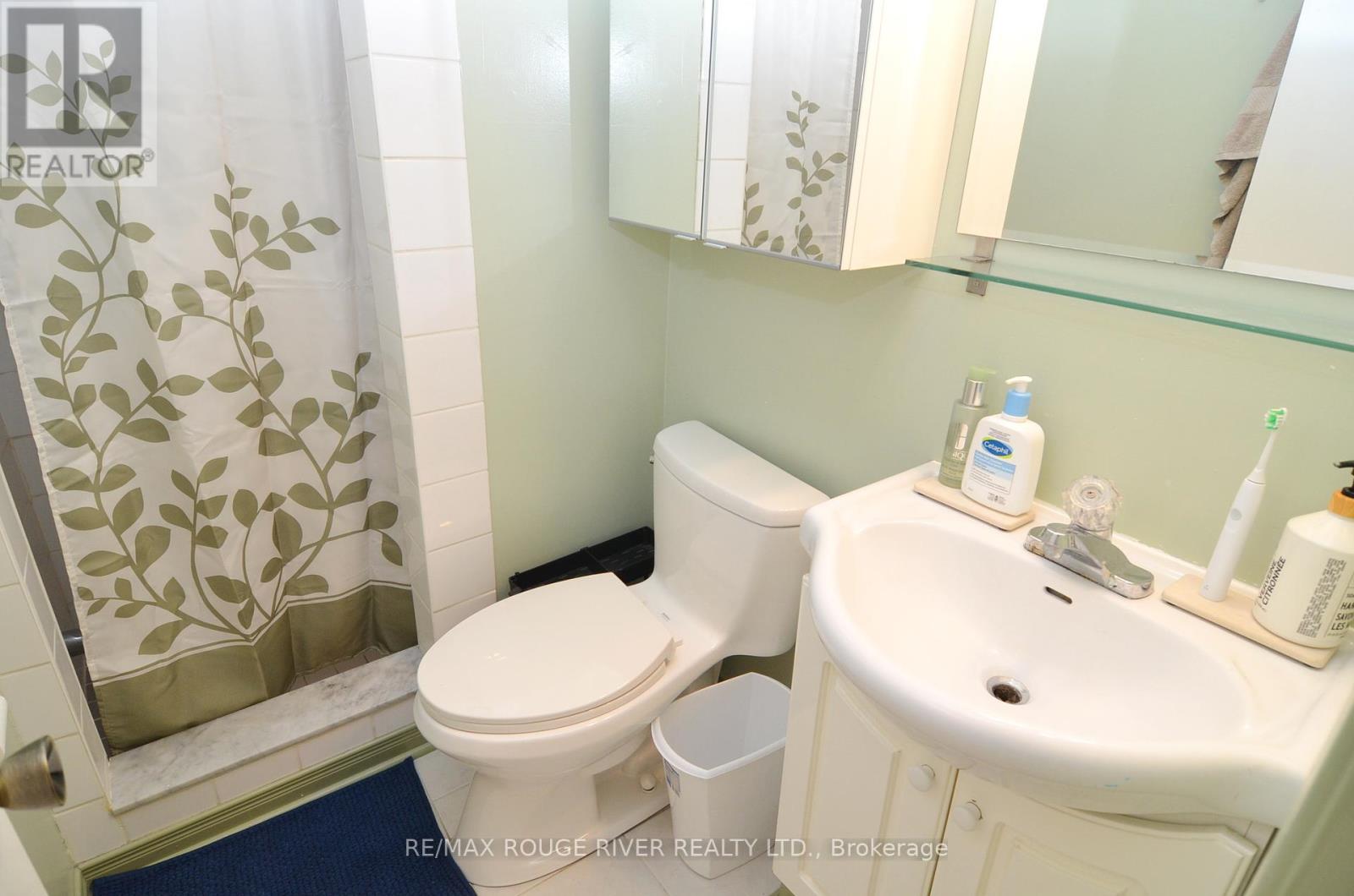 153 Maple Branch Path, Toronto, Ontario  M9P 3R9 - Photo 12 - W12384222