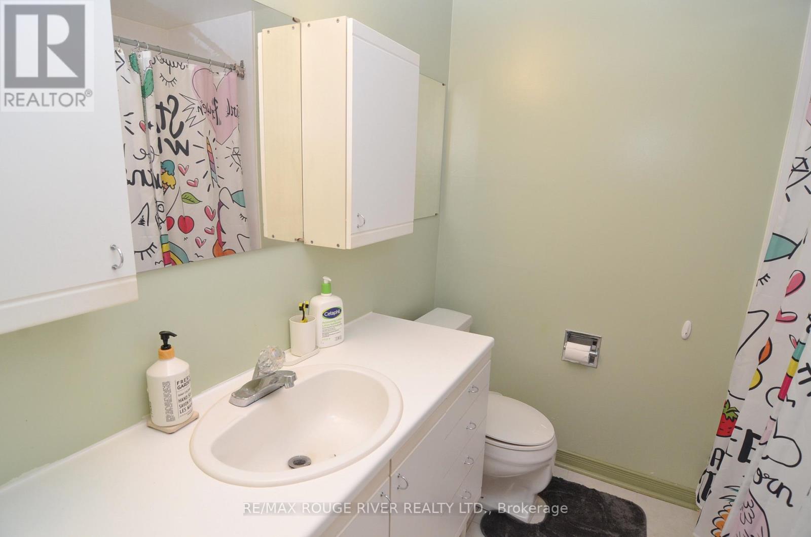 153 Maple Branch Path, Toronto, Ontario  M9P 3R9 - Photo 17 - W12384222