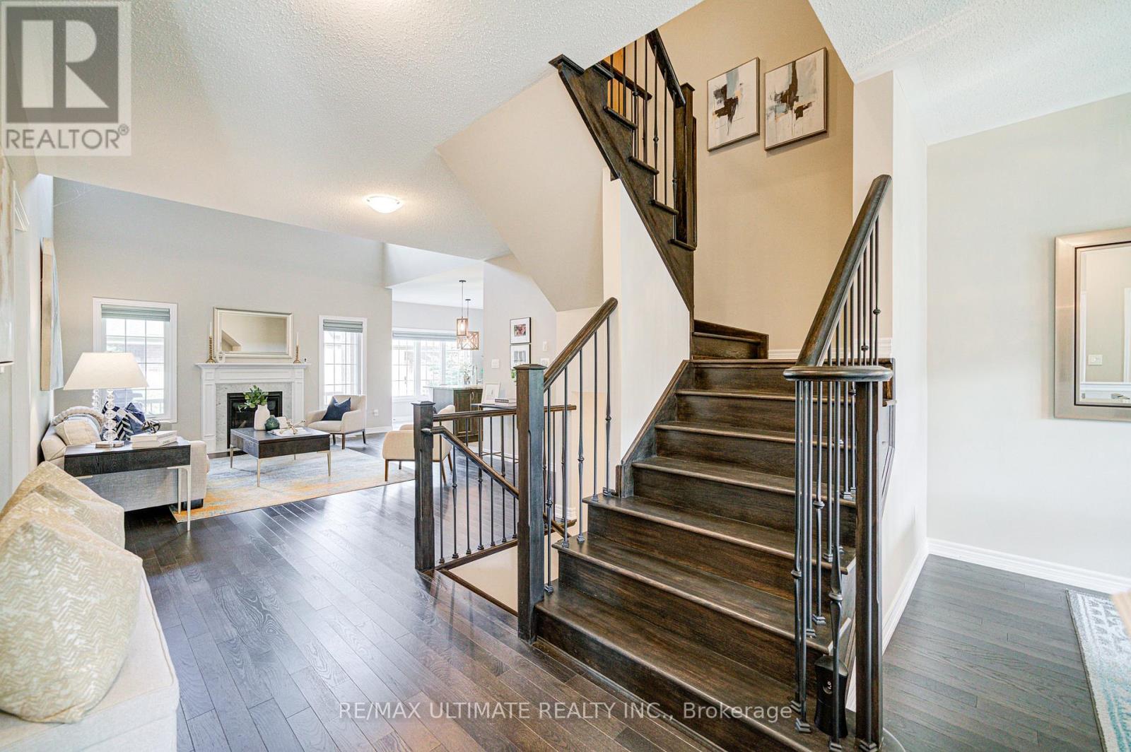 53 Amarillo Road, Brampton (Sandringham-Wellington), Ontario  L6R 4A5 - Photo 11 - W12384238