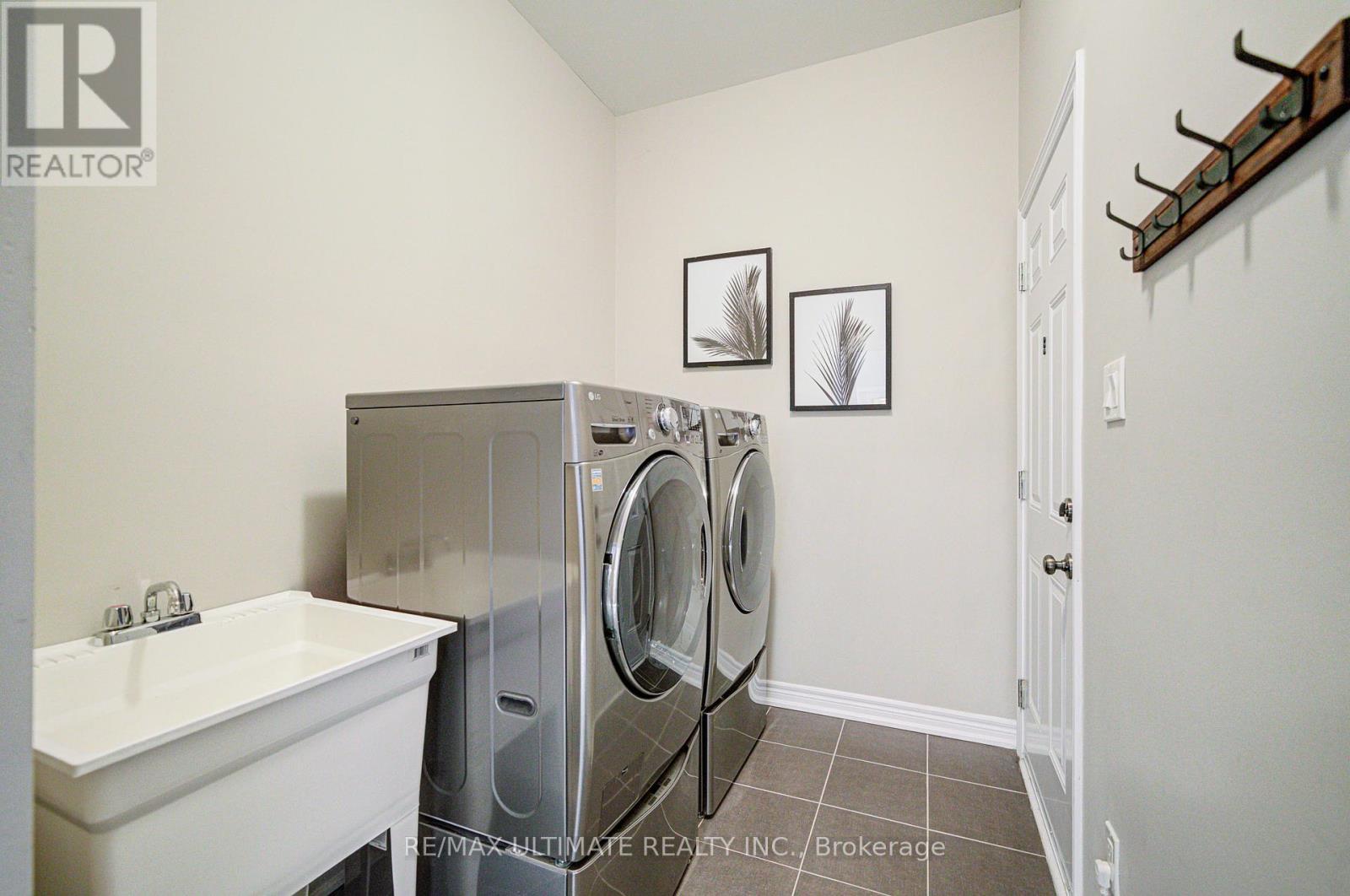 53 Amarillo Road, Brampton (Sandringham-Wellington), Ontario  L6R 4A5 - Photo 23 - W12384238