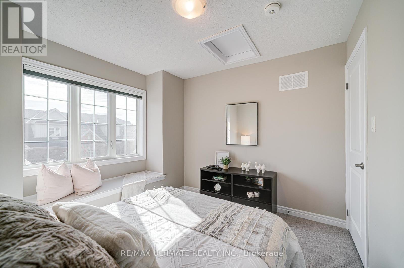 53 Amarillo Road, Brampton (Sandringham-Wellington), Ontario  L6R 4A5 - Photo 40 - W12384238
