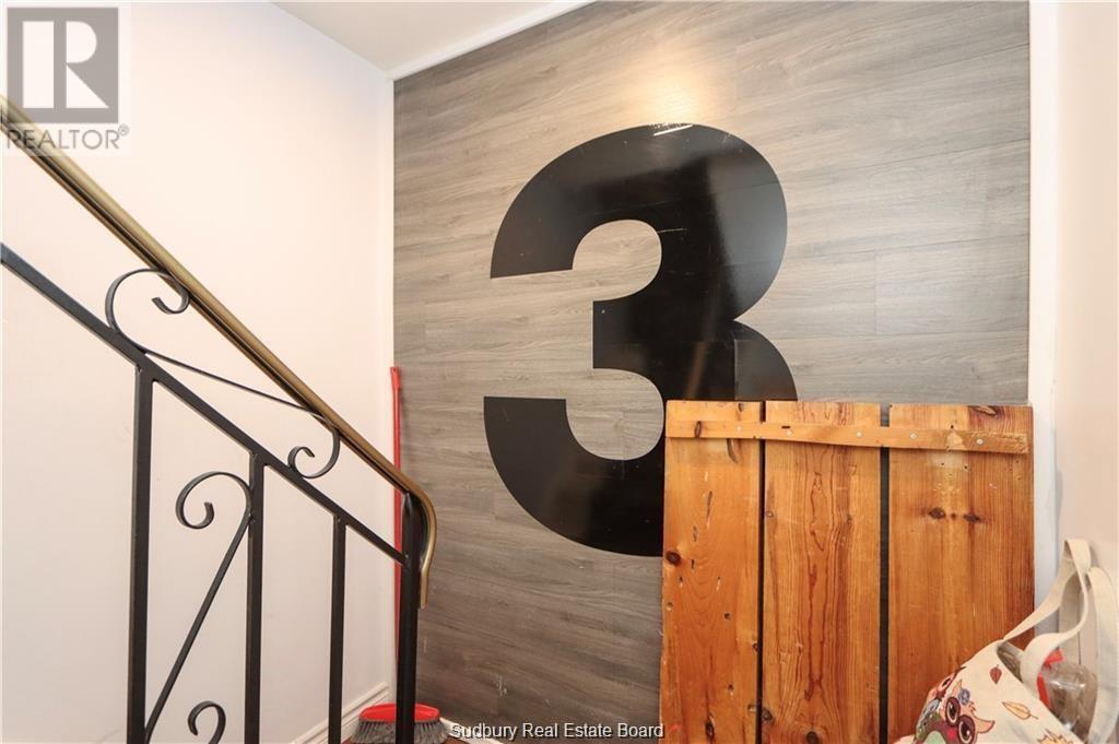 1663 Wendy, Val Caron, Ontario  P3L 1N9 - Photo 29 - 2124521