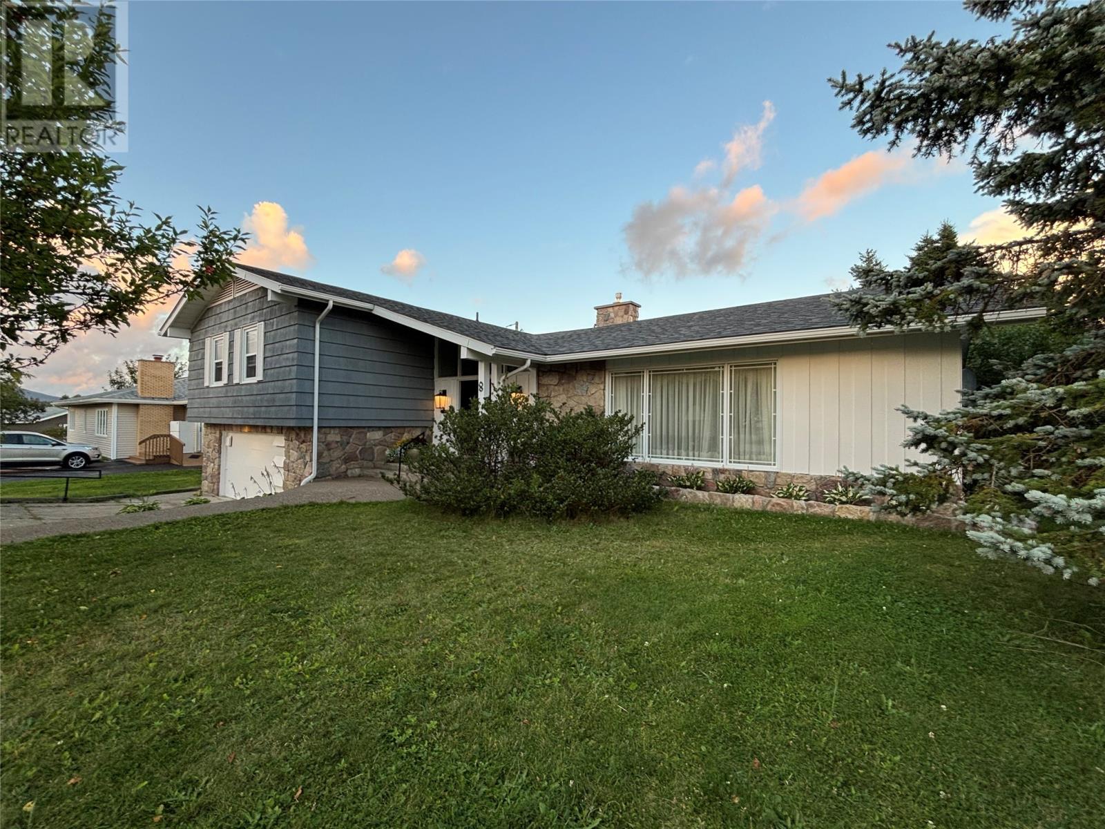 8 Springmountain Road, Stephenville, Newfoundland & Labrador  A2N 1Z3 - Photo 2 - 1290063
