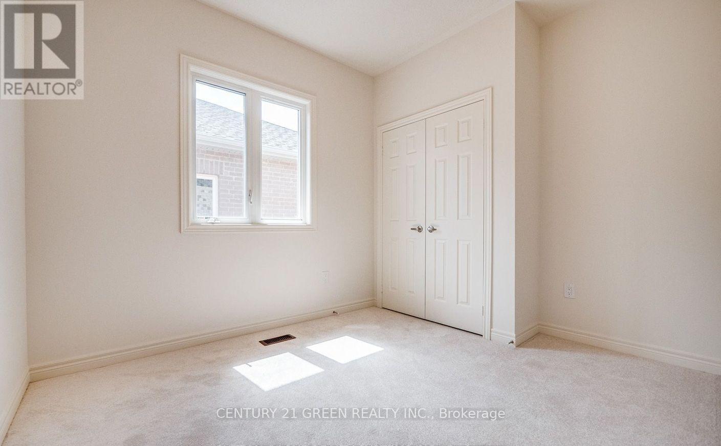 59 Hager Crk Terrace, Hamilton, Ontario  L8B 1Z3 - Photo 2 - X12344725