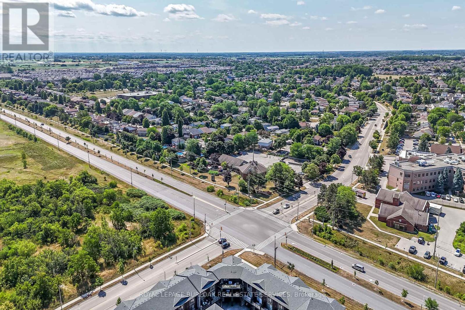 12 - 23 Echovalley Drive, Hamilton, Ontario  L8J 0K4 - Photo 43 - X12384137