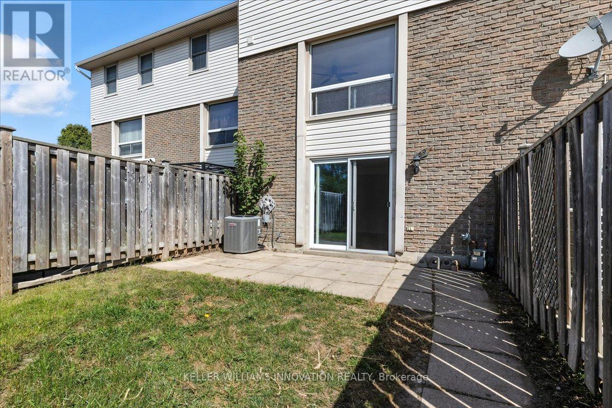 29 - 11 Grand River Boulevard, Kitchener, Ontario  N2A 2T2 - Photo 26 - X12384237