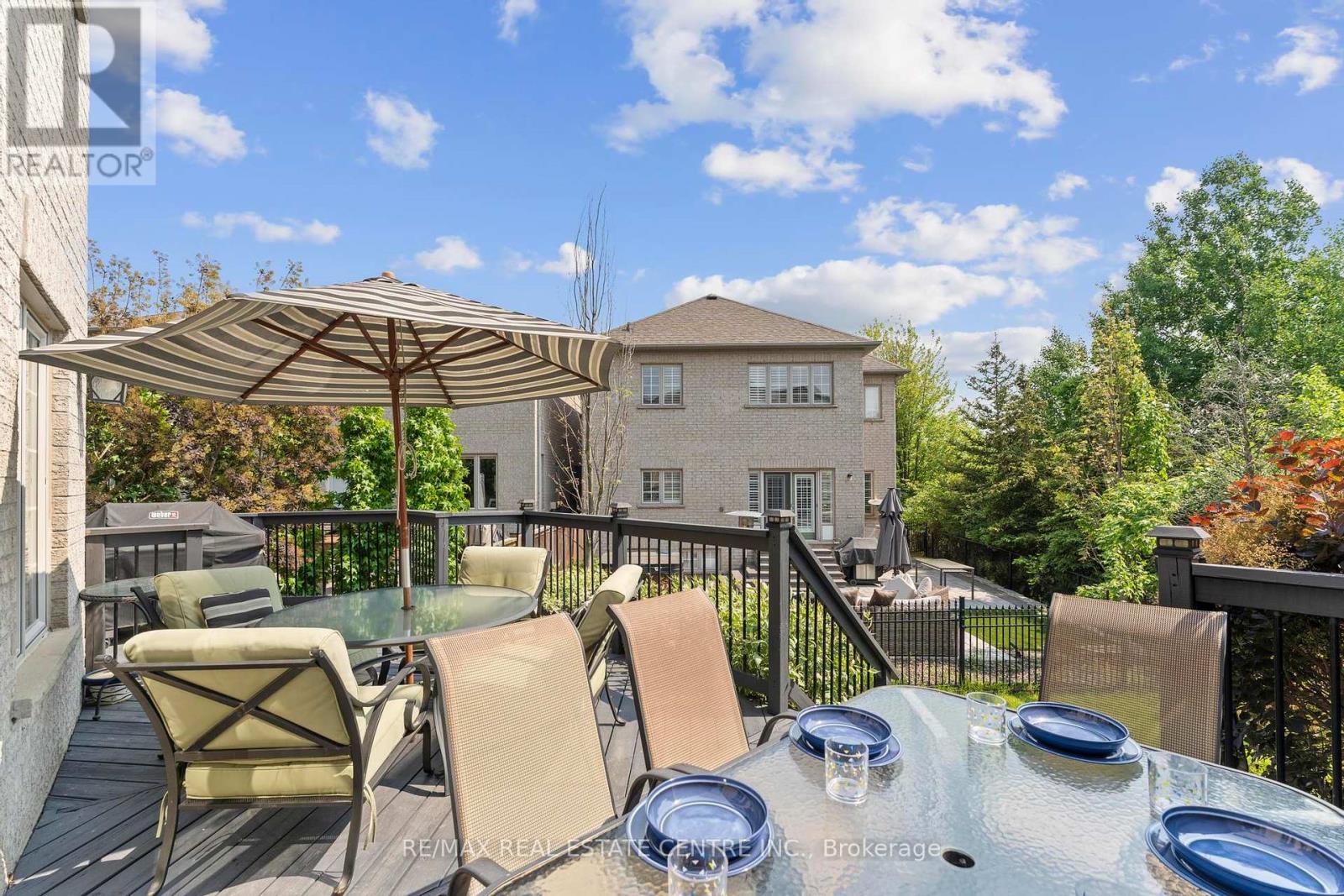 2454 Springforest Drive, Oakville, Ontario  L6M 0A1 - Photo 48 - W12335032