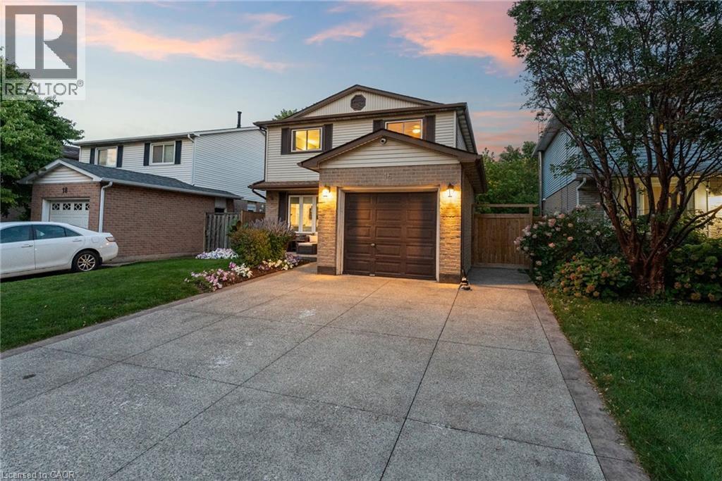 Property at 16 DRAKES Drive image 4