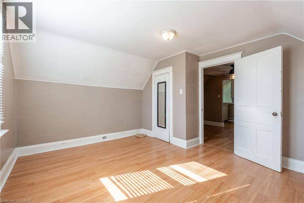 8 Maitland Street, Thorold, Ontario  L2V 3A5 - Photo 14 - 40766032