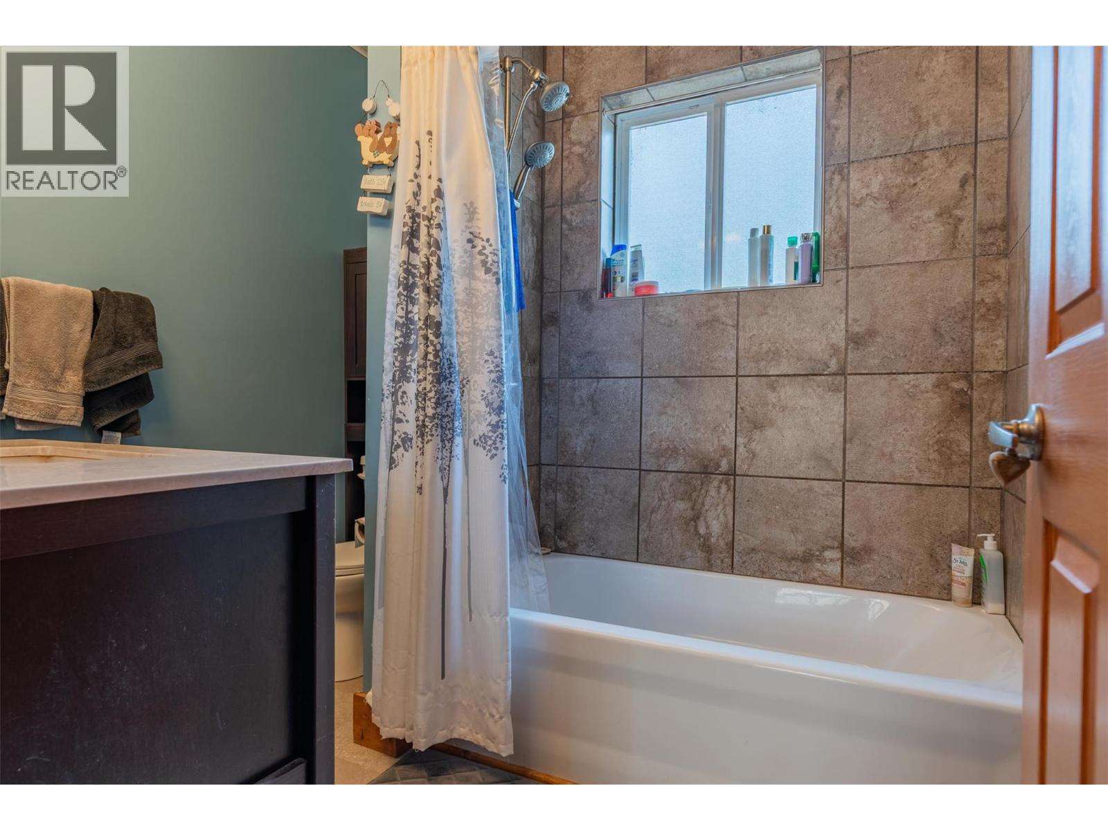 1930 Daniel Street, Trail, British Columbia  V1R 4G9 - Photo 18 - 10361798