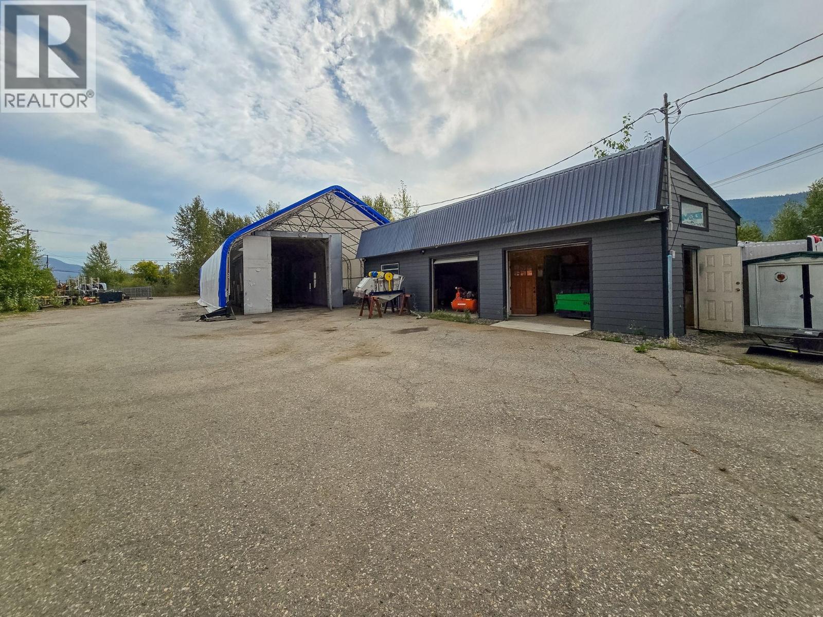 1660 Shuswap Avenue, Lumby, British Columbia  V0E 2G7 - Photo 28 - 10360859