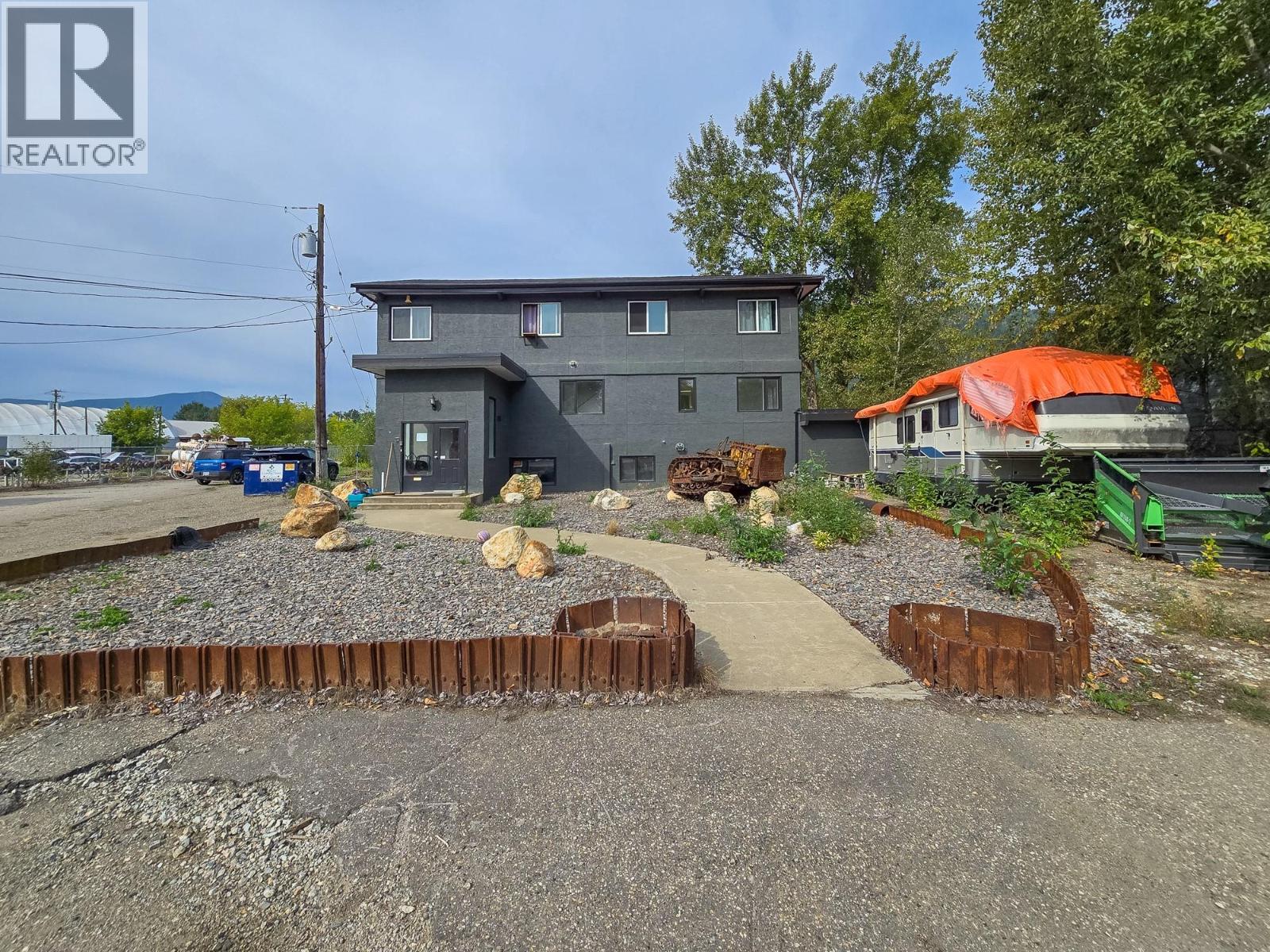 1660 Shuswap Avenue, Lumby, British Columbia  V0E 2G7 - Photo 35 - 10360859