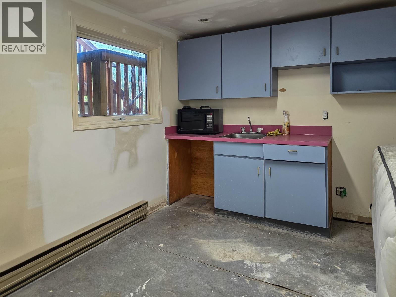 1660 Shuswap Avenue, Lumby, British Columbia  V0E 2G7 - Photo 8 - 10360859