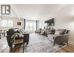 3050 PINEMEADOW Drive Unit# 30, Burlington, Ontario