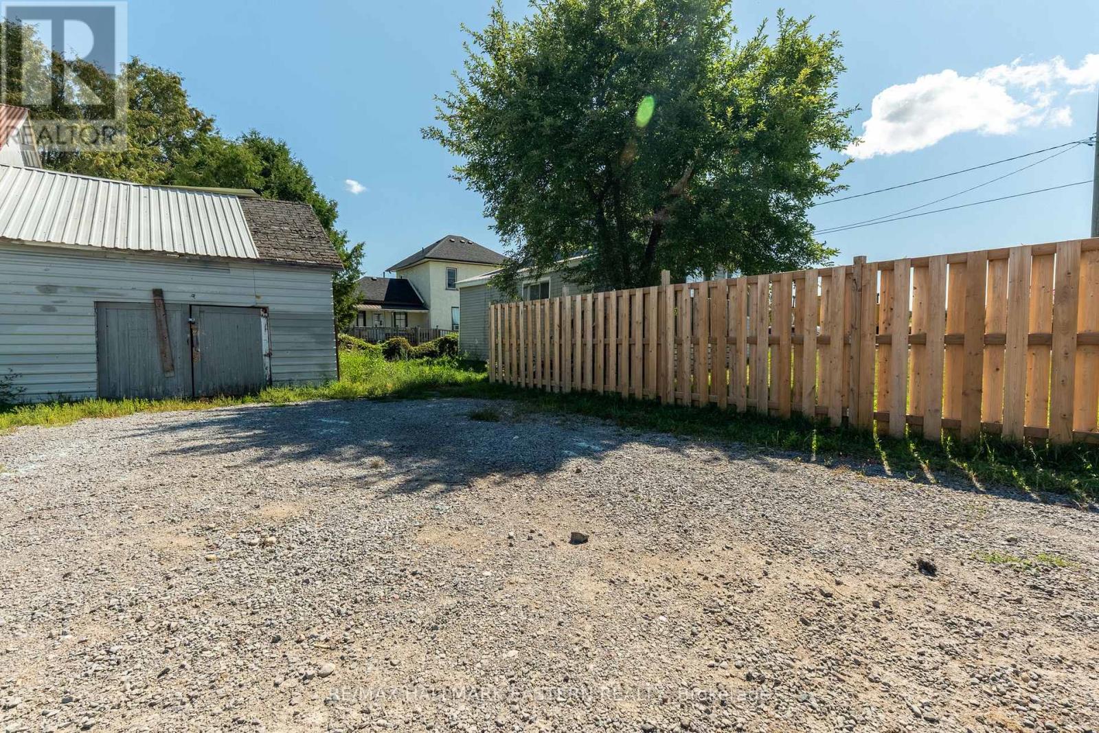14 Ottawa Street W, Havelock-Belmont-Methuen, Ontario  K0L 1Z0 - Photo 27 - X12384524