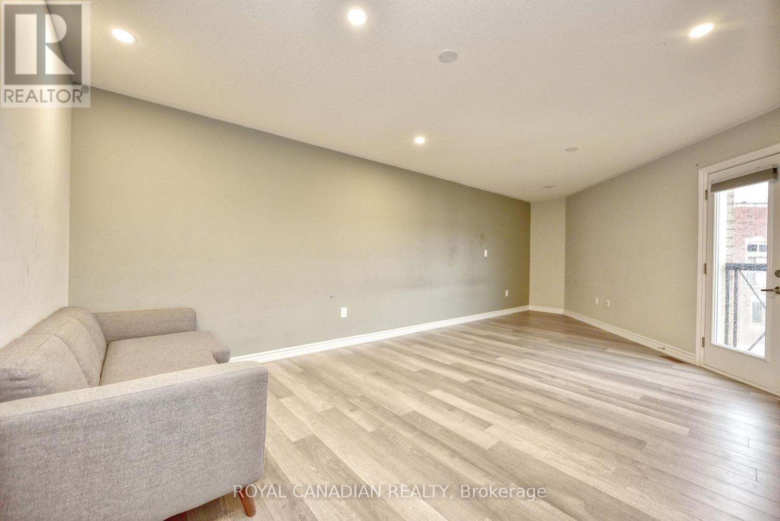 225 - 3865 Major Mackenzie Drive, Vaughan, Ontario  L4H 4P4 - Photo 7 - N12354921