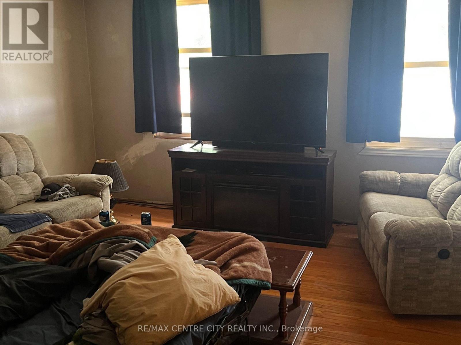 89 Cecilia Avenue, London East, Ontario  N5Y 3Z9 - Photo 6 - X12384491