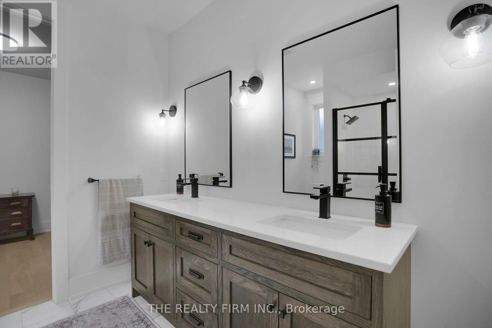 2146 Linkway Boulevard, London South, Ontario  N6K 0K8 - Photo 21 - X12384511